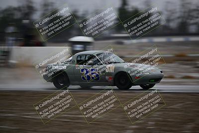 media/Nov-15-2025-CalClub SCCA (Sat) [[7bfa5a7151]]/Race/Group 4/